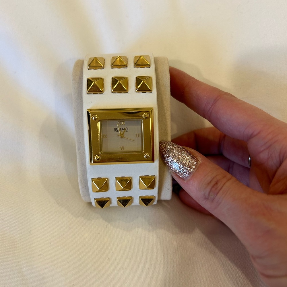 Buffalo studded watch